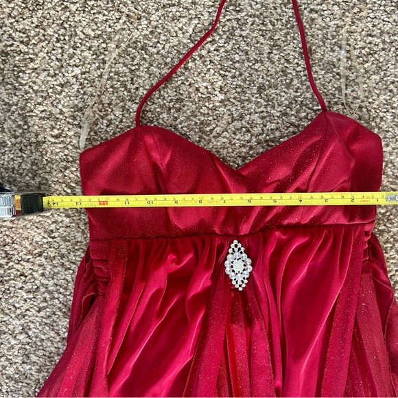 Speechless size M red glitter semi formal halter dress - like new condition ✨ - Picture 8 of 8
